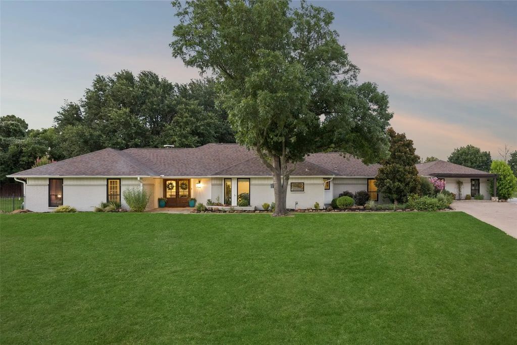 2705 N Quail Run Court, Southlake