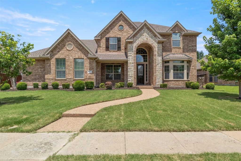 804 Meadowlark Drive, Murphy