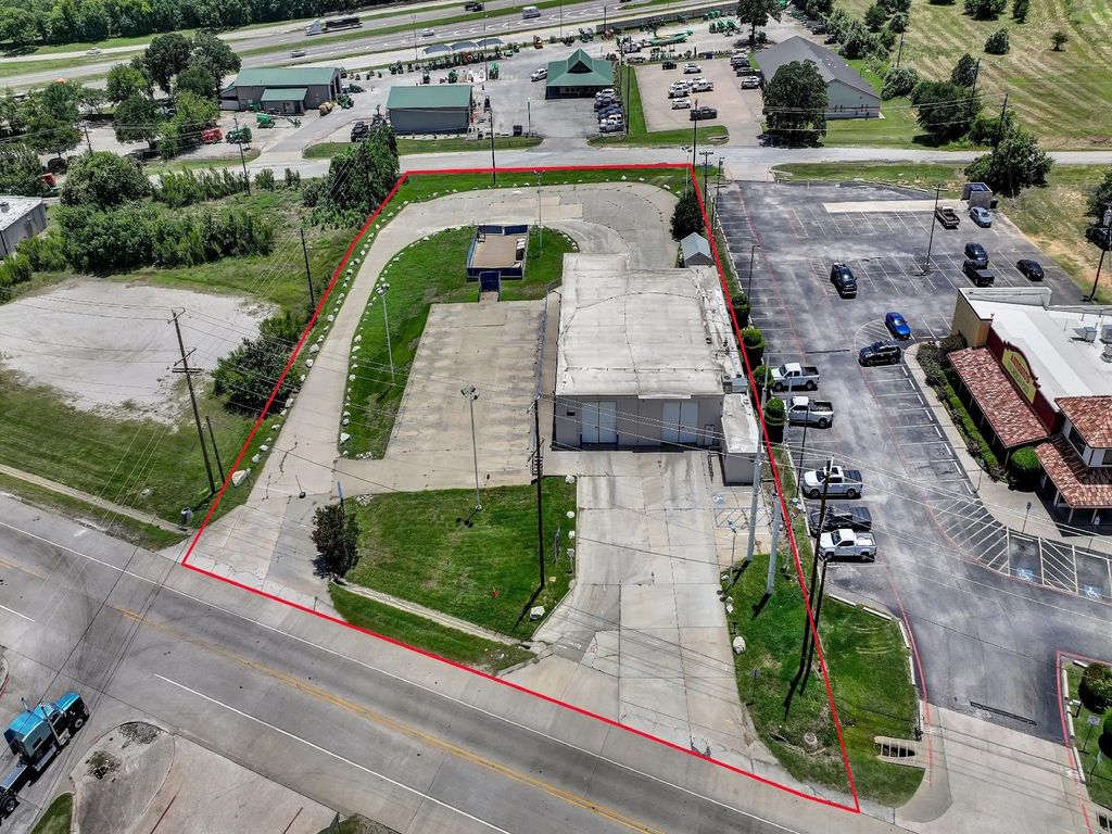 1926 Santa Fe Drive, Weatherford