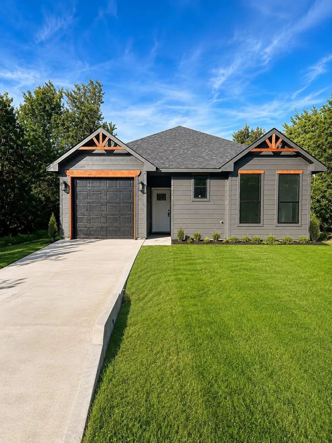 Photo of Listing #21299573