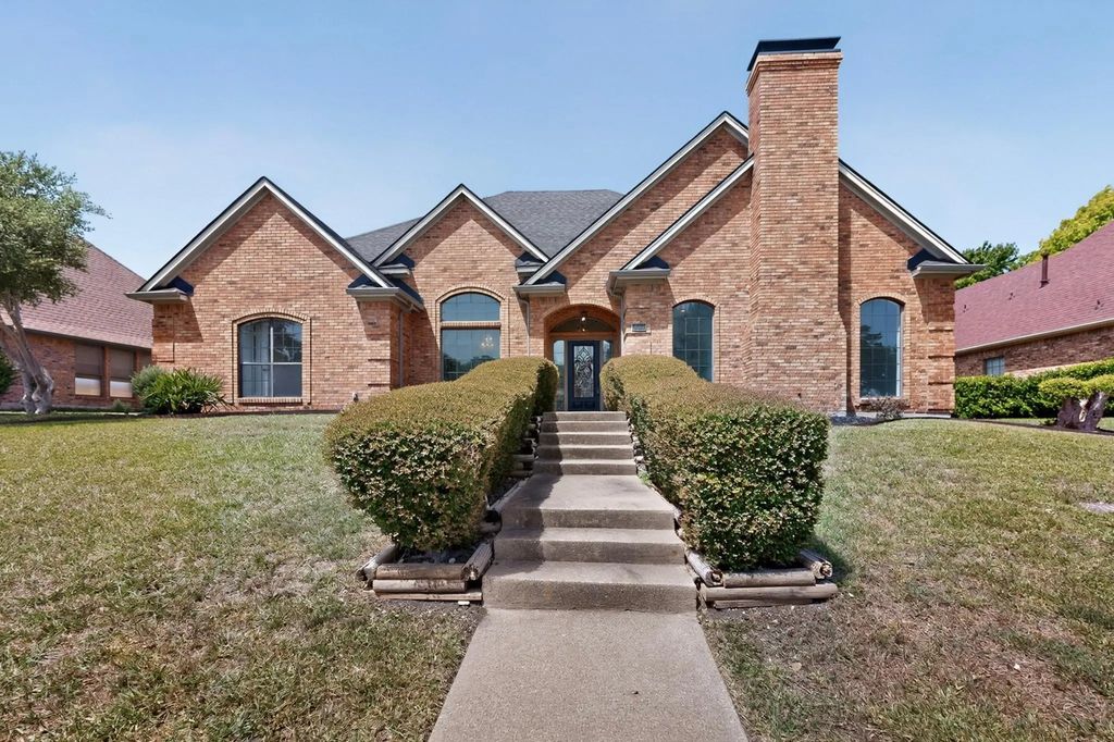 705 Bent Creek Drive, DeSoto