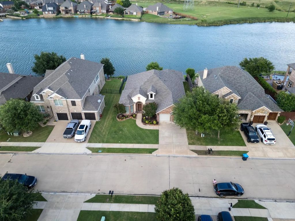 15128 Wild Duck Way, Fort Worth