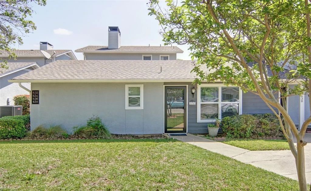 636 Timberline Drive, Hurst