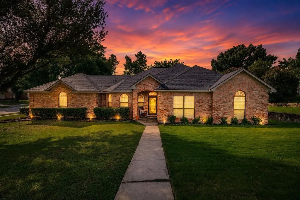 314 Bluffview Court, Forney