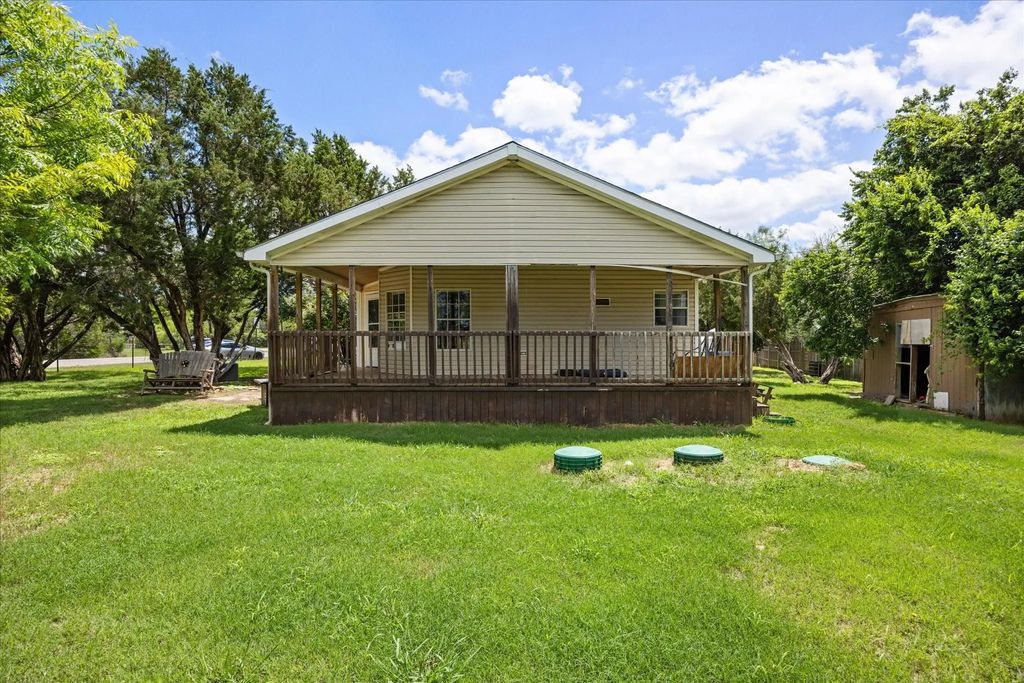 1514 N Fork Road, Granbury