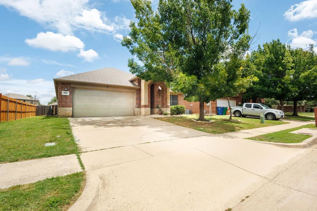 1005 Oarlock Drive, Crowley