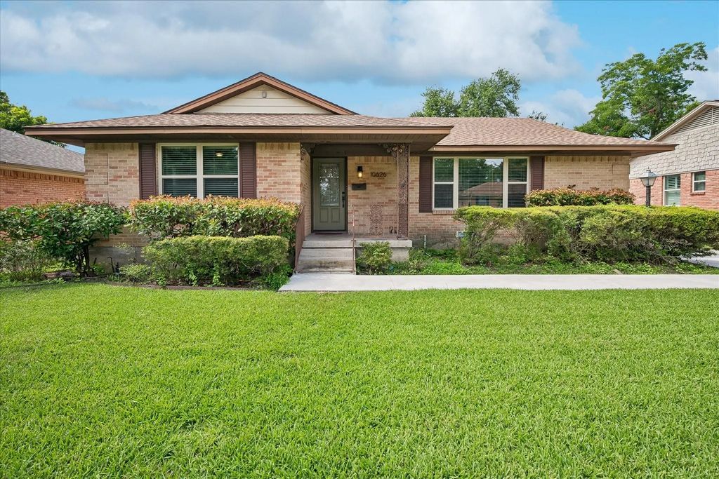 10626 Longmeadow Drive, Dallas