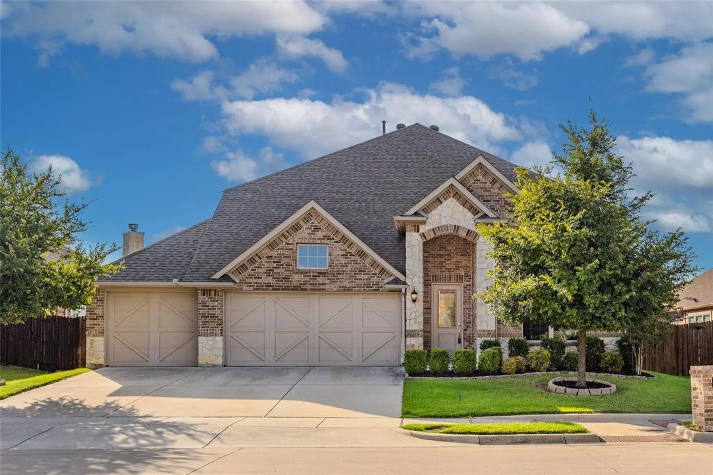 5713 New Ballinger Drive, Denton