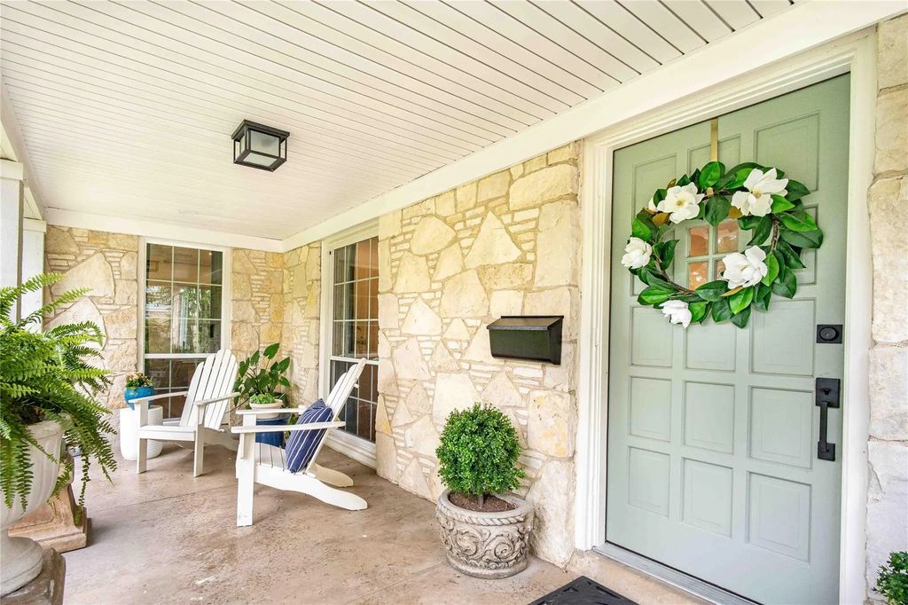 1511 Verano Drive, Dallas