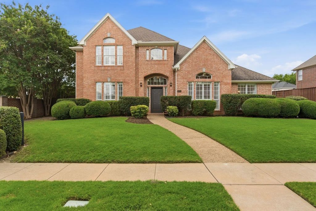 6100 Brookhollow Drive, Plano