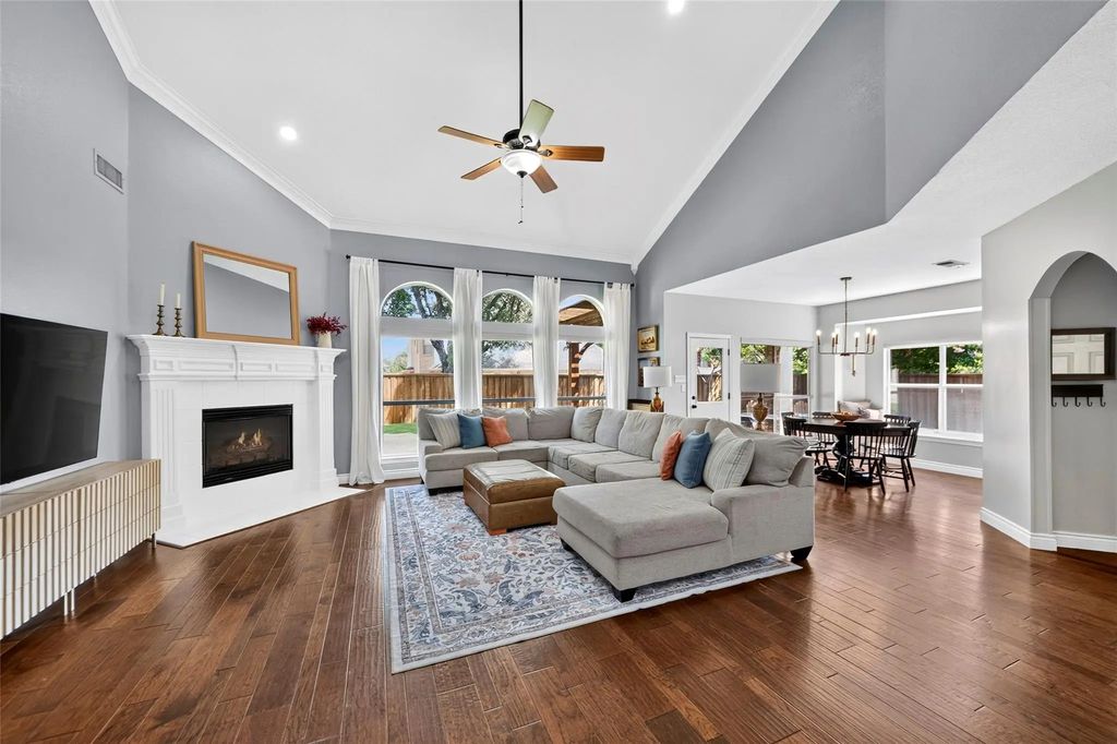 1707 Crown Point Road, McKinney