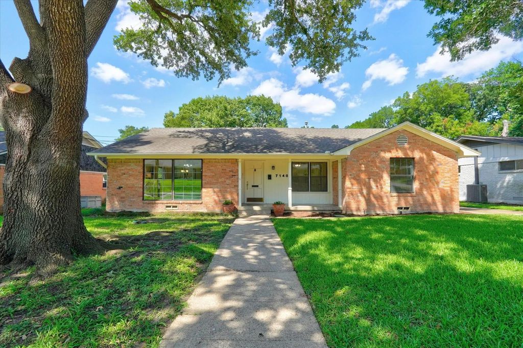 7148 Walling Lane, Dallas