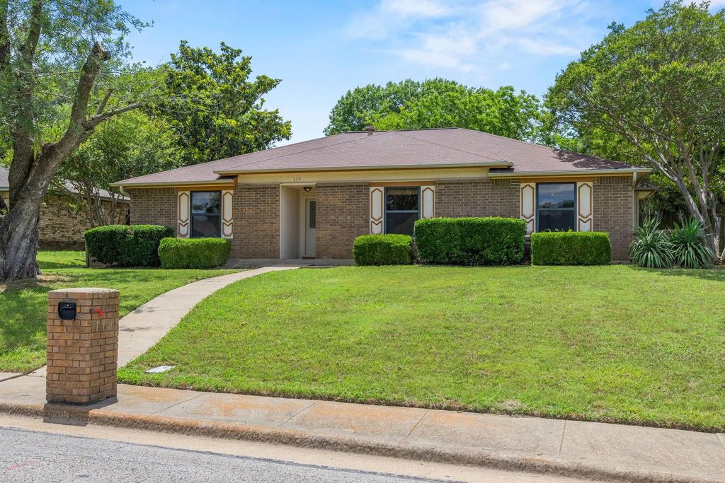 119 N Beltwoods Drive, DeSoto