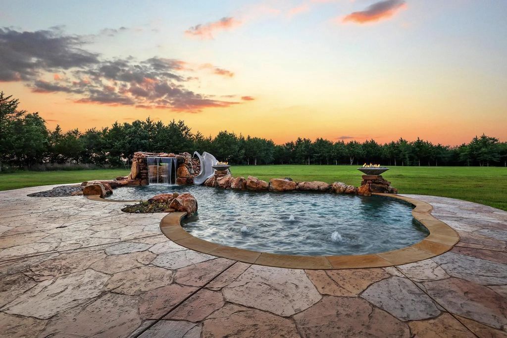 231 Geis Drive, Pottsboro