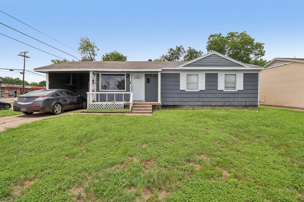 2320 Garden Oaks Drive, Irving