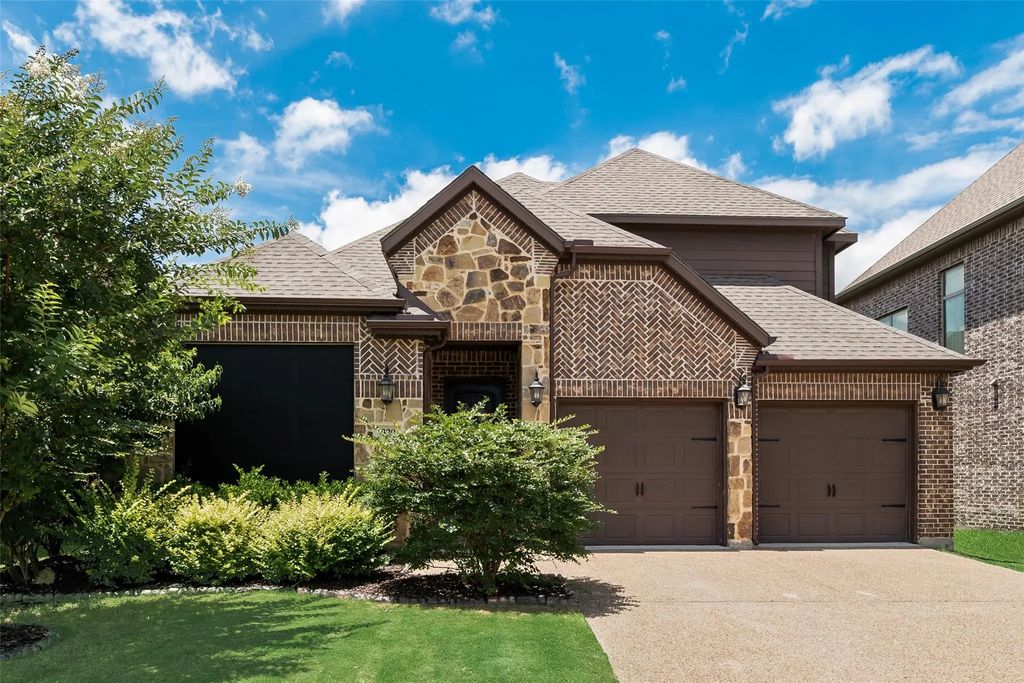 320 Hogue Lane, Wylie