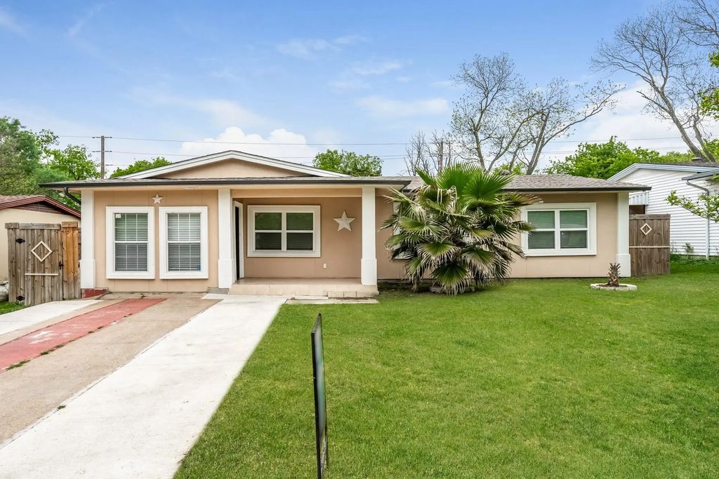 11517 Fernald Avenue, Dallas