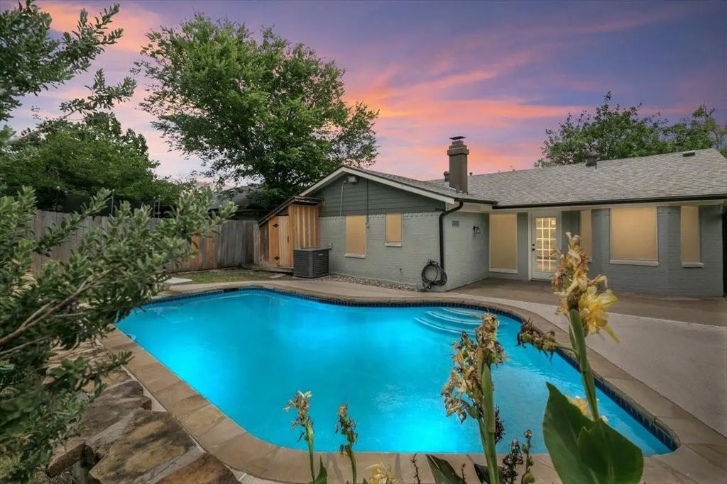 2905 Elsinor Drive, Fort Worth