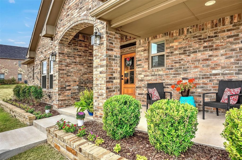 3818 Sumner Court, Sherman