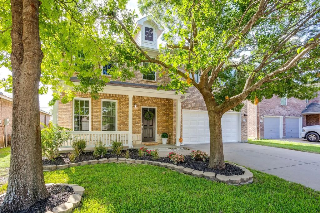 12517 Patnoe Drive, Fort Worth