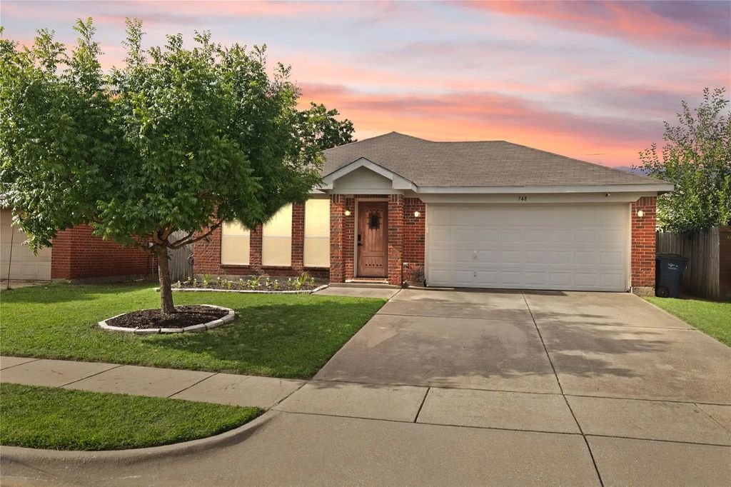 748 Nelson Place, Fort Worth