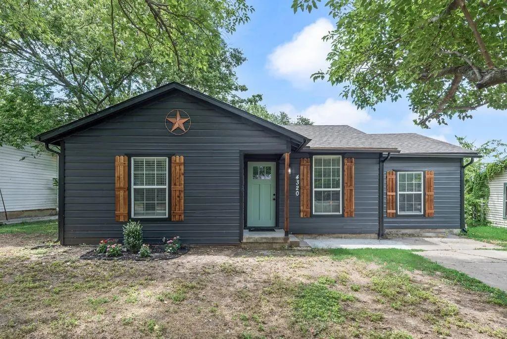 4320 Voncille Street, Haltom City