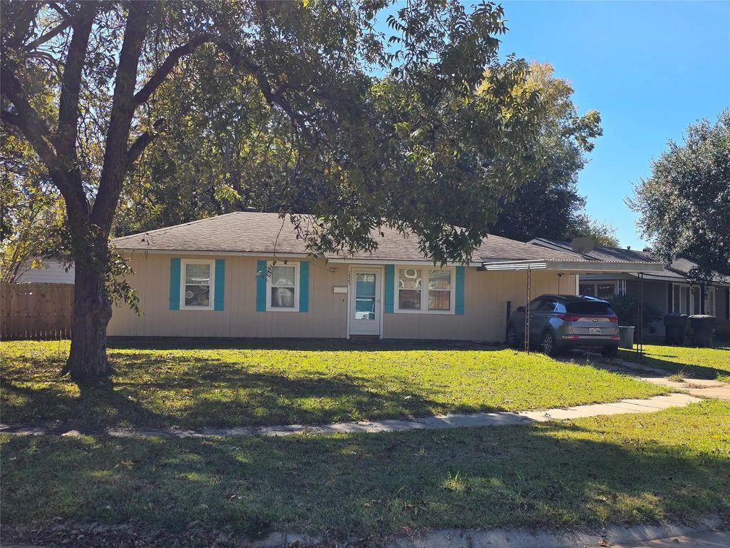 1523 Viosca Street, Bossier City