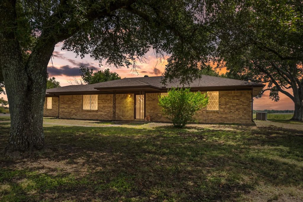 3830 Content School Road, Temple