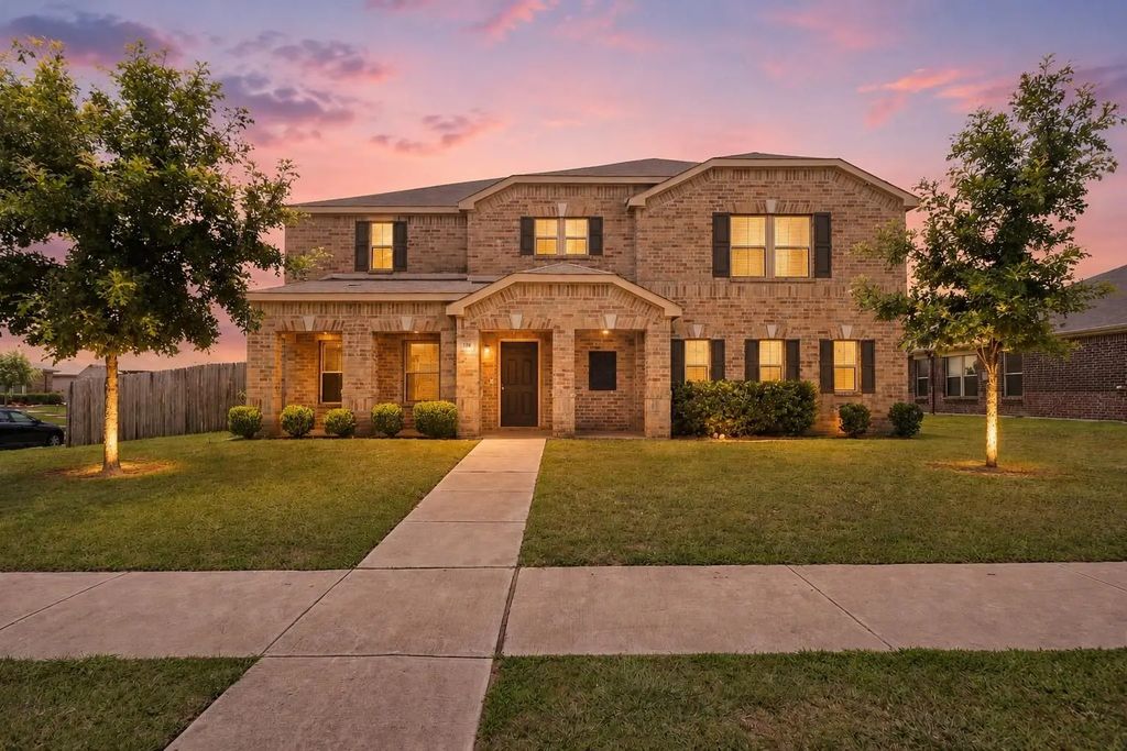 728 Snapdragon Lane, DeSoto