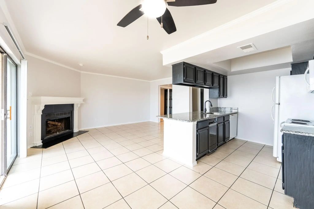 4552 Chaha Road 205, Garland