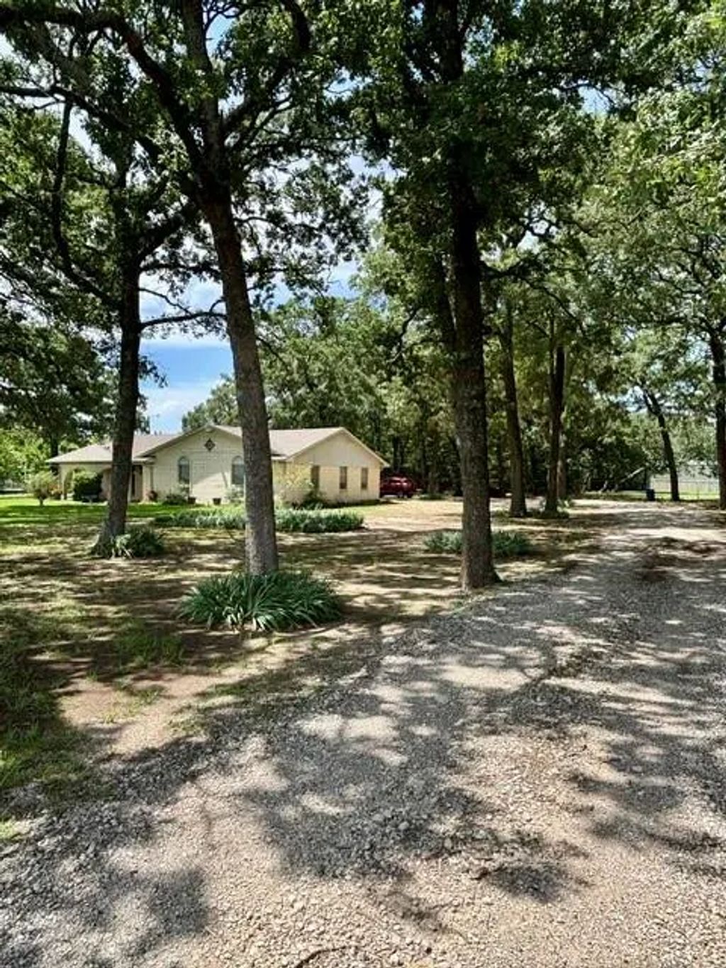 3912 Fm 2324, Emory