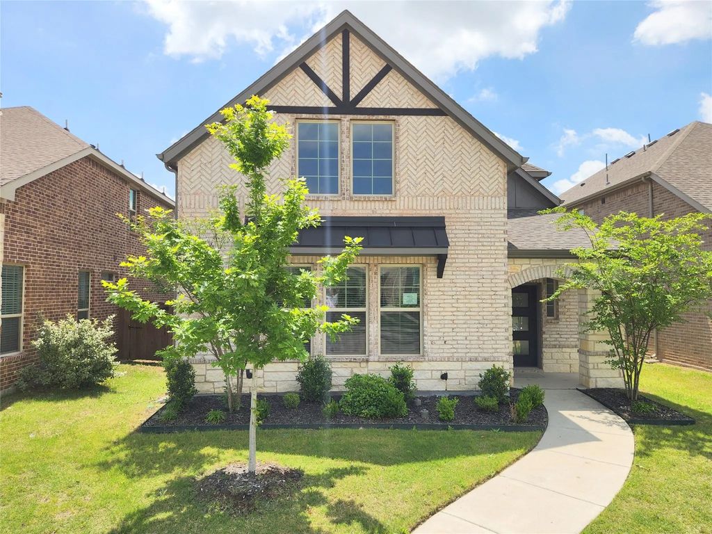 1232 Western Yarrow Avenue, Justin