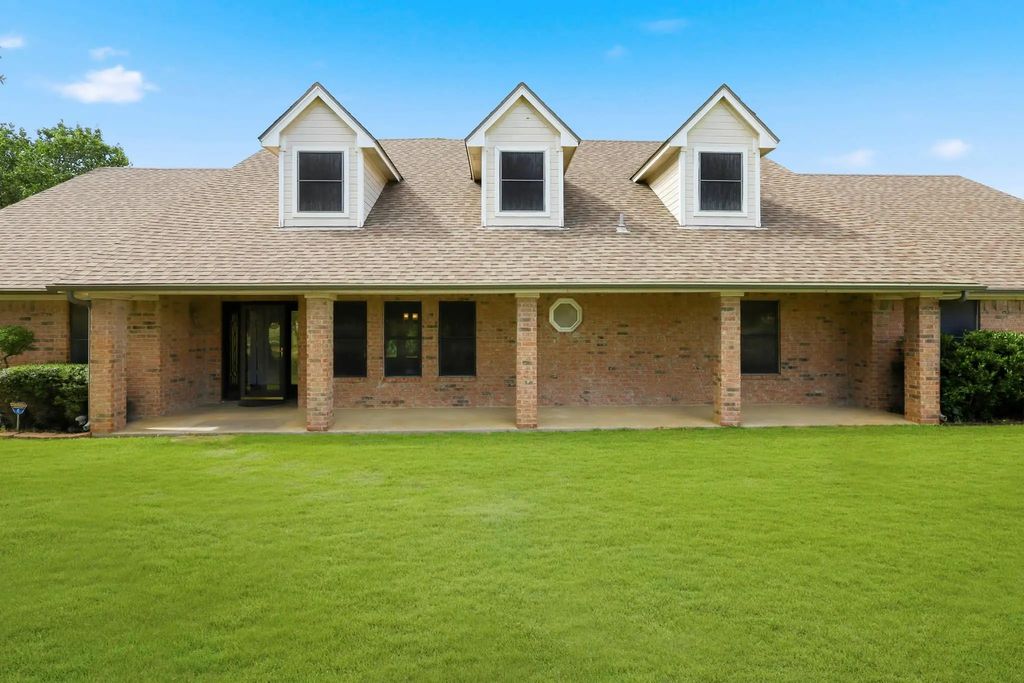 451 Blue Mound Road E, Haslet