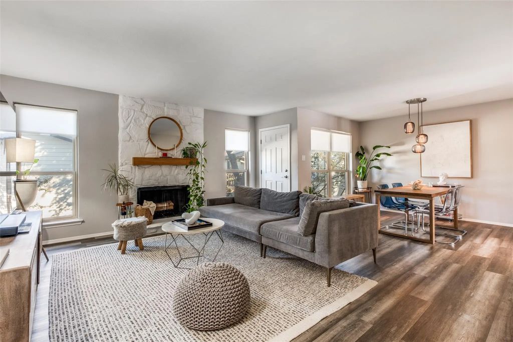 10650 Steppington Drive 212, Dallas