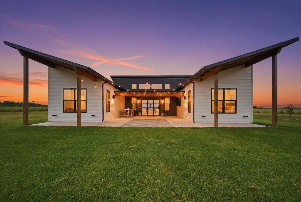 3240 Fm 55, Waxahachie