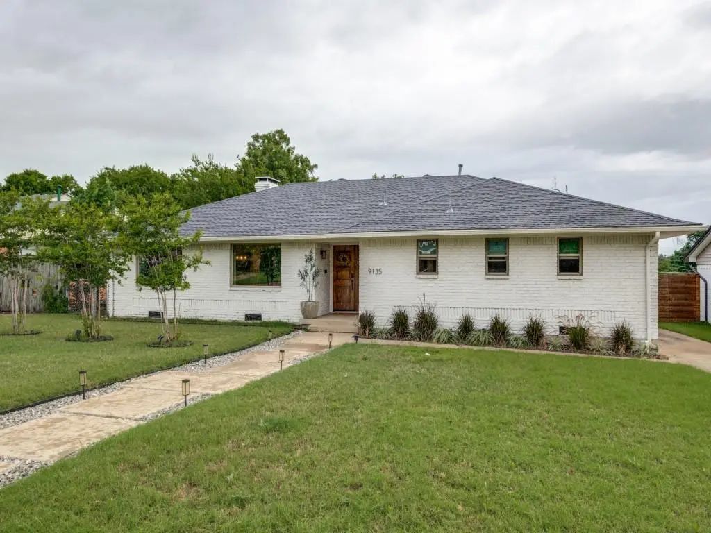 9135 Bretshire Drive, Dallas