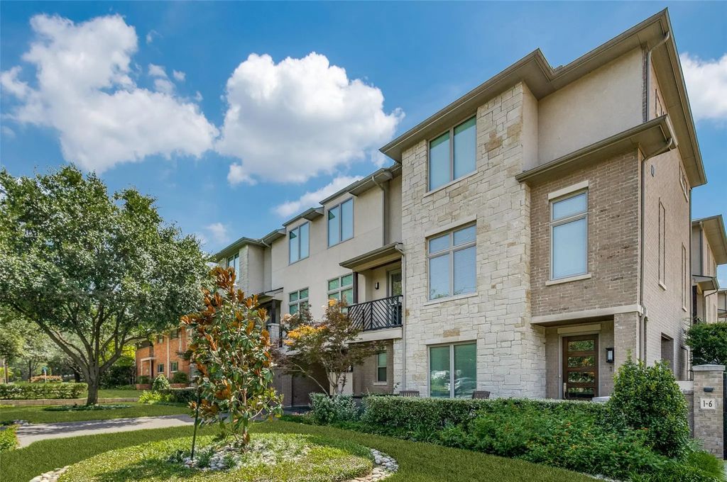 4514 Abbott Avenue 4, Highland Park