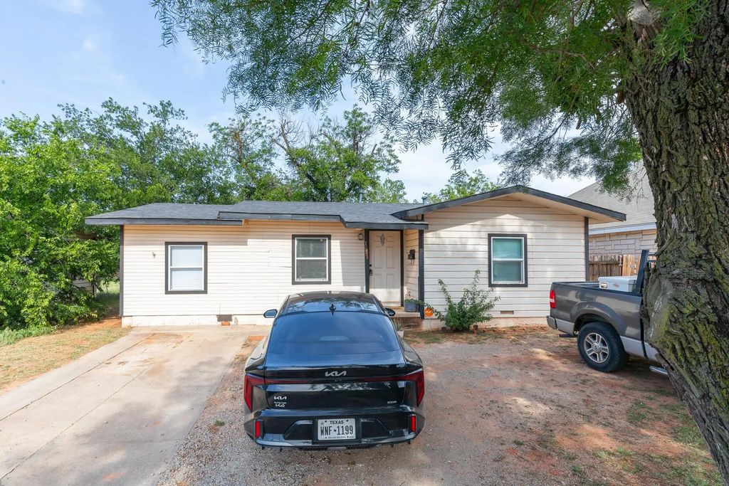 1425 N Mockingbird Lane, Abilene