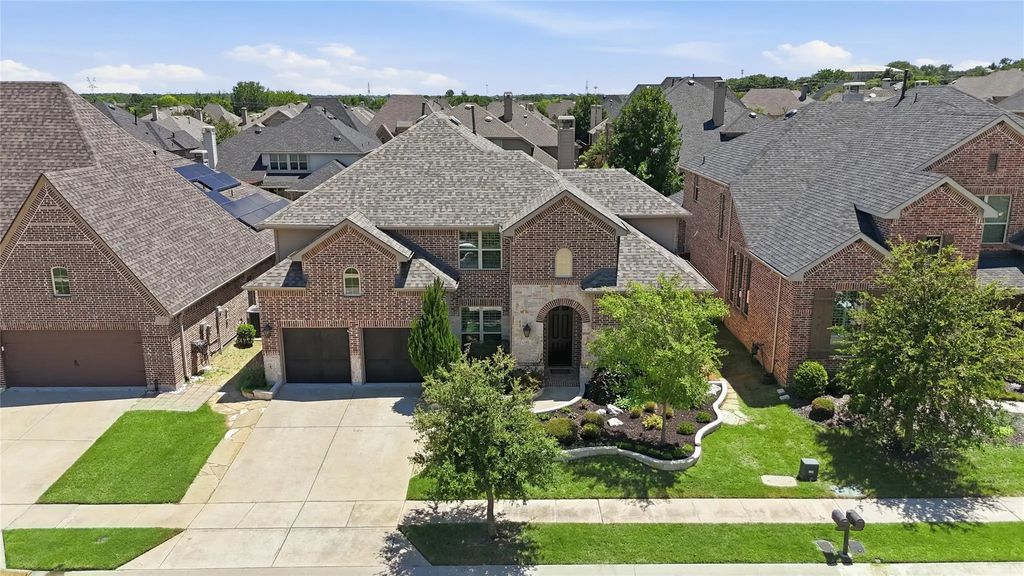 1400 Bluebell Avenue, Lantana