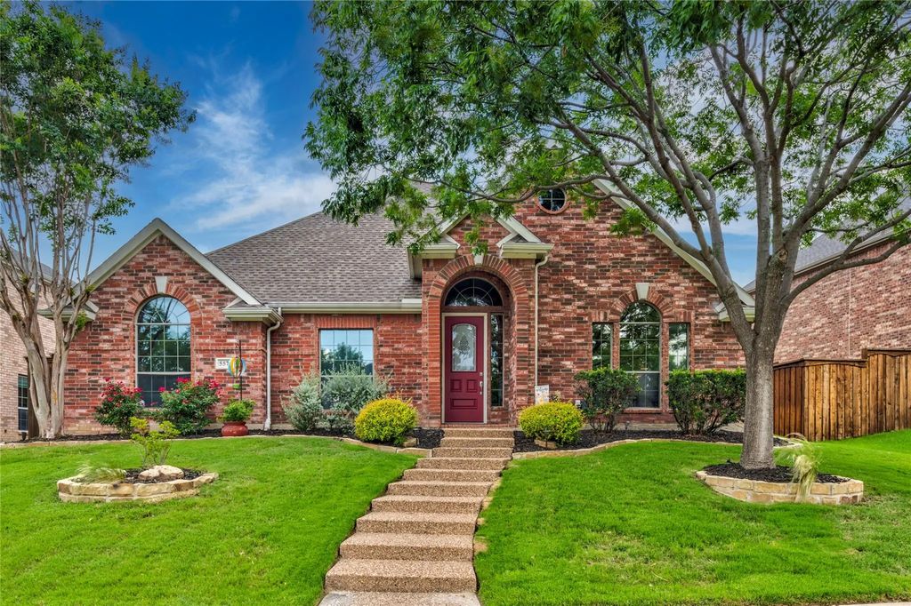 5570 Midnight Moon Drive, Frisco