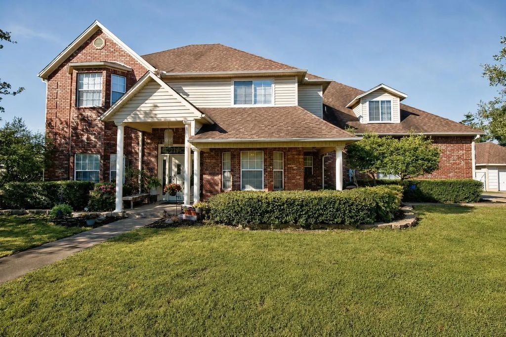 111 Juanita Avenue, Wills Point