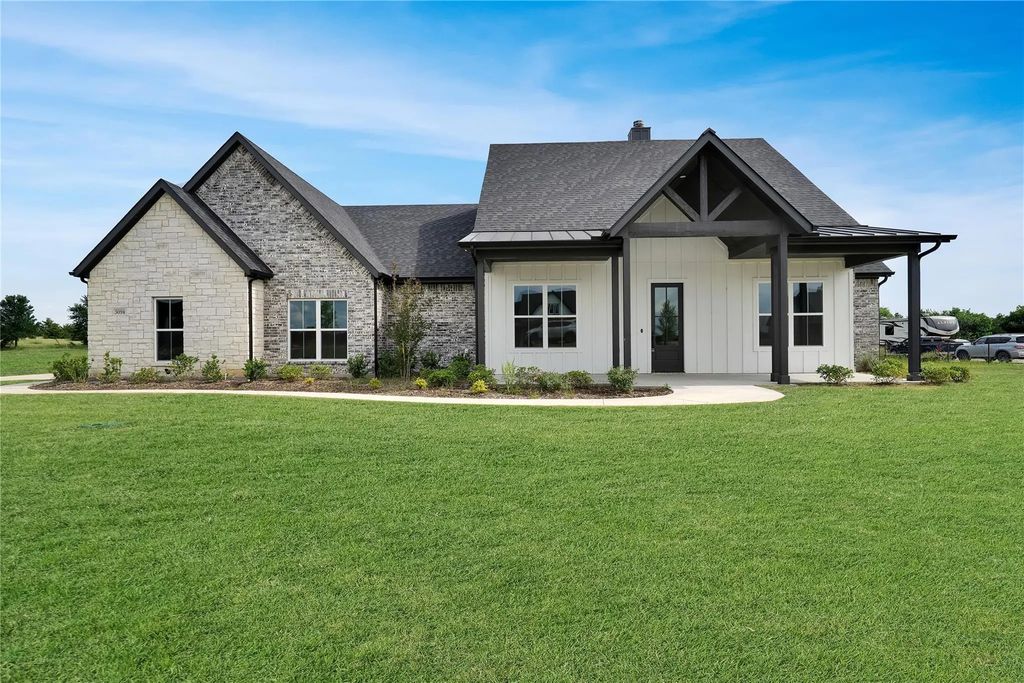 3094 Willow Road, Celeste