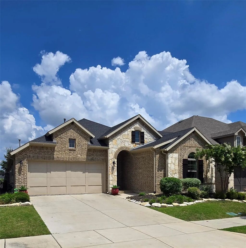 7024 Tree Stand Point, Little Elm