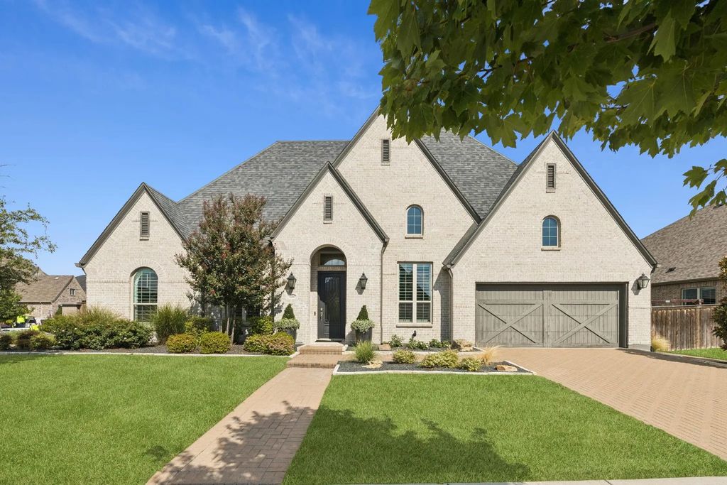 6284 Loxton Boulevard, Frisco