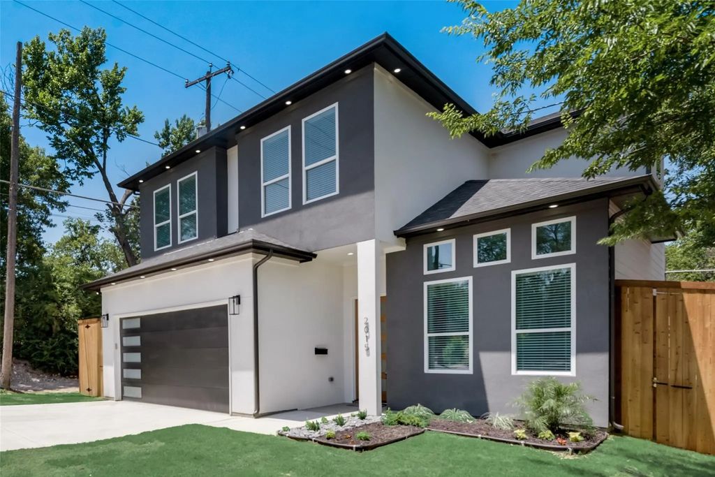 2015 S Ewing Avenue, Dallas