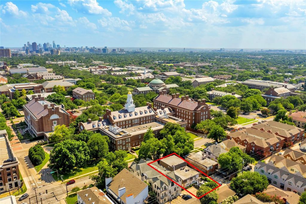 3212 Daniel Avenue D, University Park