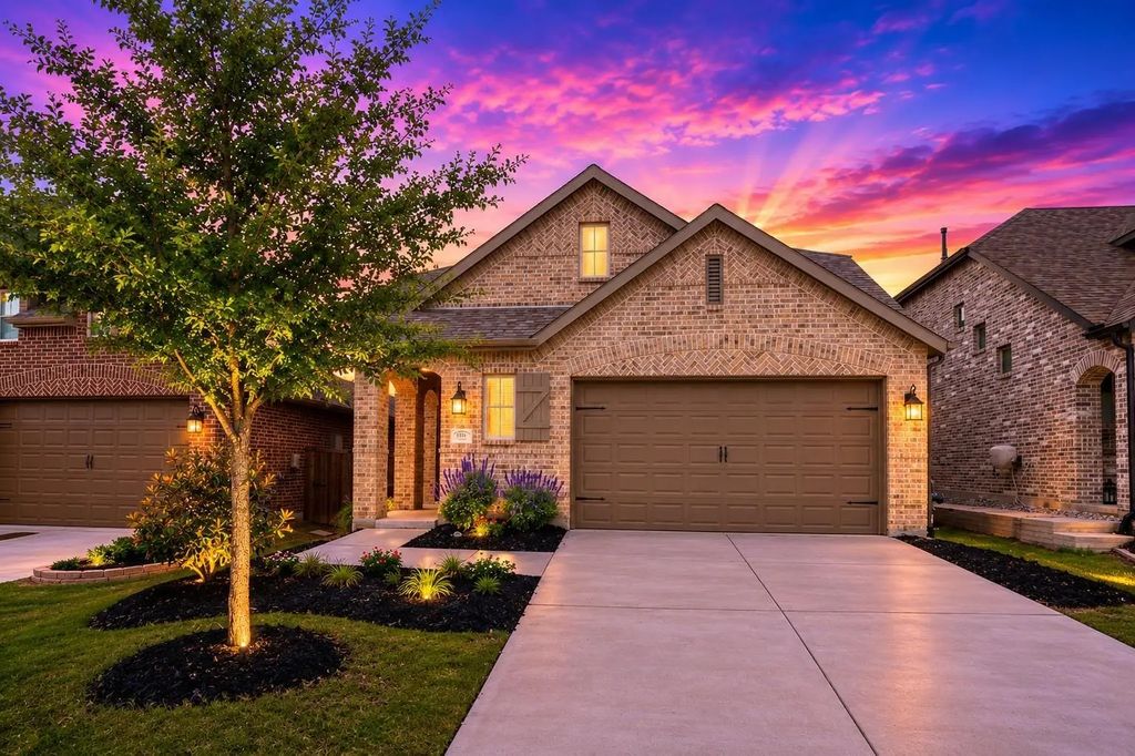 1822 Eagle Landing, Van Alstyne