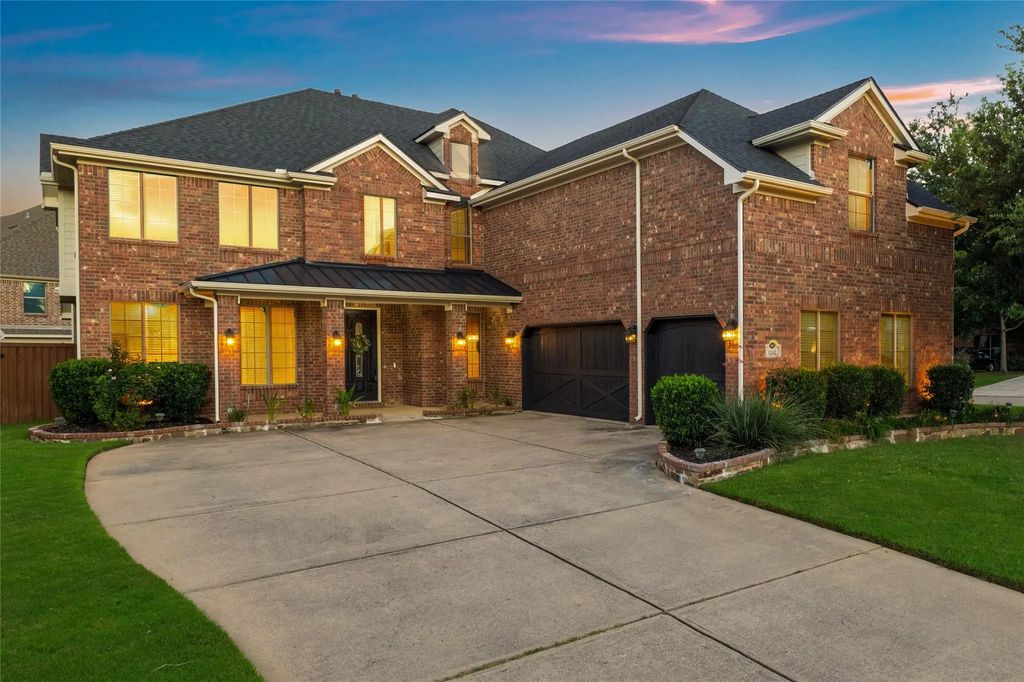 1805 Lewis Crossing Drive, Keller