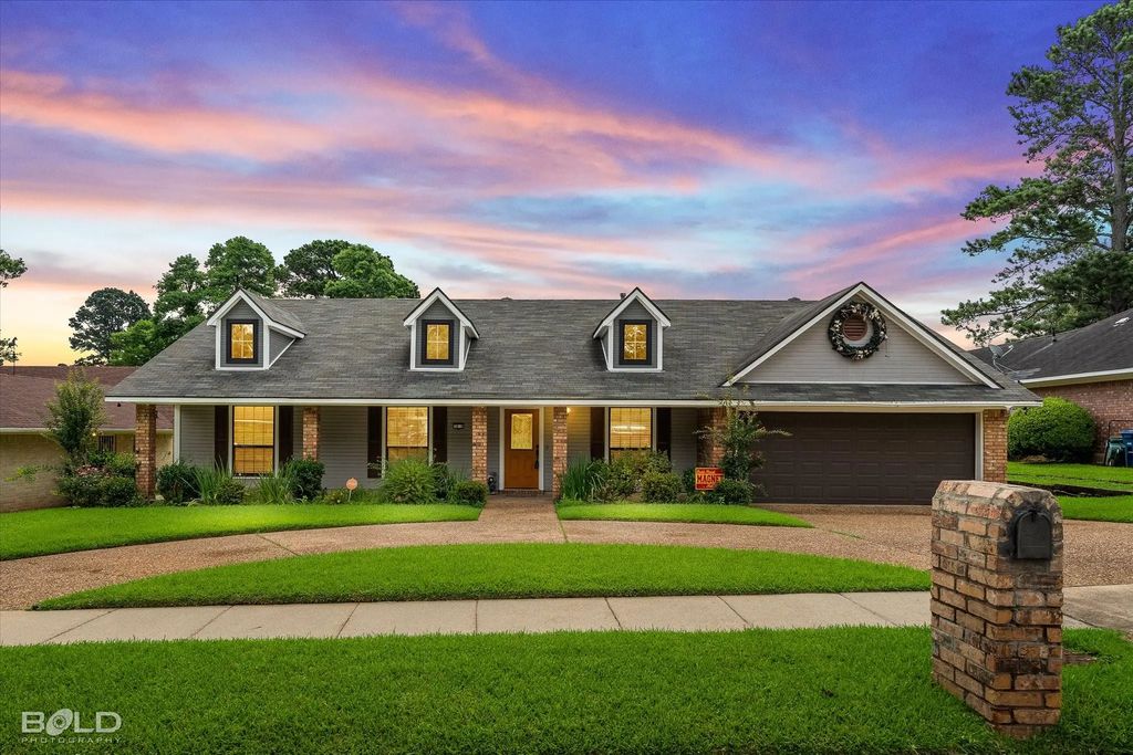 7919 Masters Drive, Shreveport