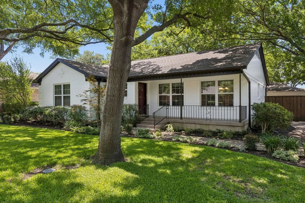 1812 Swan Drive, Dallas